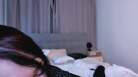 Snapshot of alina_cute_ chatting on February 2025 04:06:01 AM Alina online show from February 2025 04:06:01 AM
