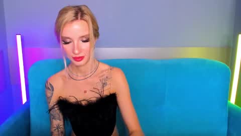 Alina online show from December 2024 01:04:01 AM