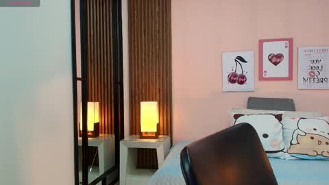 Alina online show from April 2026 12:22:02 PM