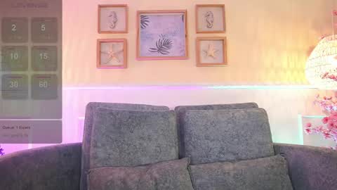 Alina Bennet online show from April 2026 11:38:01 AM