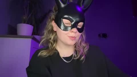 Alina online show from July 2026 10:05:01 PM