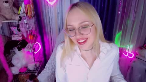 alinaocean online show from April 2026 05:36:01 PM