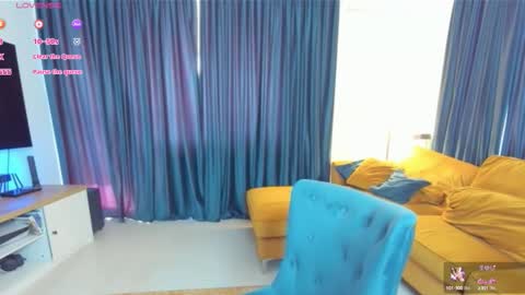 Alina online show from September 2025 12:16:02 PM