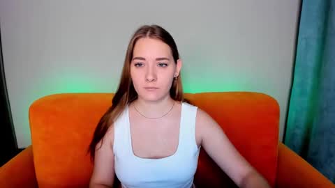 Snapshot of alinawise chatting on December 2024 01:17:01 AM alinawise online show from December 2024 01:17:01 AM