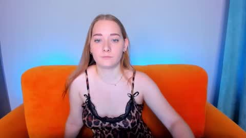 Snapshot of alinawise chatting on December 2024 01:03:02 AM alinawise online show from December 2024 01:03:02 AM