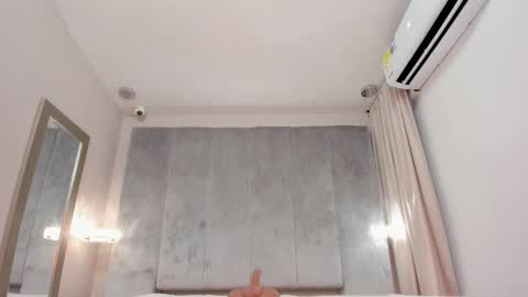 Alinna  online show from March 2025 01:05:01 AM