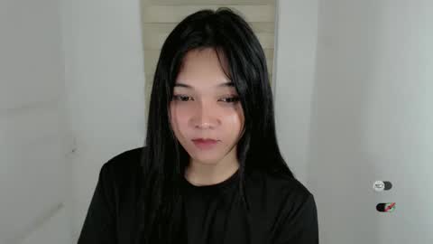 Snapshot of alisa_kiss_ chatting on December 2024 11:54:01 PM Shanti xhey online show from December 2024 11:54:01 PM