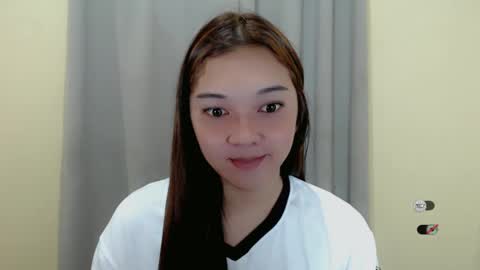 Snapshot of alisa_kiss_ chatting on February 2025 09:49:01 AM Shanti xhey online show from February 2025 09:49:01 AM