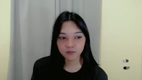 Snapshot of alisa_kiss_ chatting on March 2025 07:38:02 AM Shanti xhey online show from March 2025 07:38:02 AM