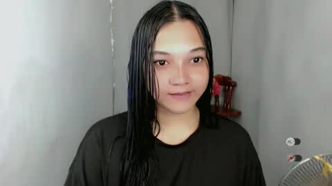 Snapshot of alisa_kiss_ chatting on September 2025 03:57:01 PM Shanti xhey online show from September 2025 03:57:01 PM