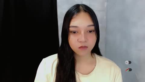 Snapshot of alisa_kiss_ chatting on November 2025 04:09:02 PM Shanti xhey online show from November 2025 04:09:02 PM