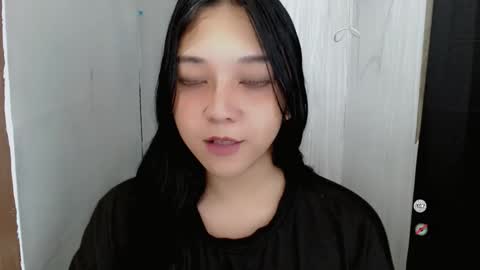 Shanti xhey online show from November 2025 08:51:01 PM