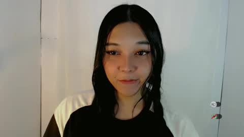 Shanti xhey online show from April 2026 12:06:01 AM