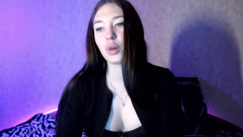 Snapshot of alisaadoll chatting on February 2025 04:11:02 PM alisaadoll online show from February 2025 04:11:02 PM