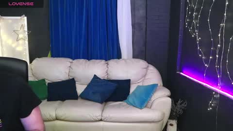 Snapshot of alisaaleks chatting on January 2025 05:51:01 PM Alisa Aleks online show from January 2025 05:51:01 PM