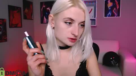 Alisa online show from October 2025 02:45:02 AM