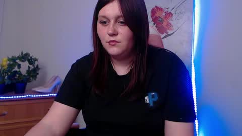 Snapshot of alisawoods_ chatting on May 2026 12:35:02 PM Alisa online show from May 2026 12:35:02 PM