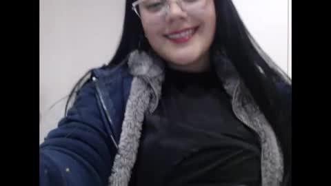 alisha_9997 online show from November 2025 07:56:01 PM