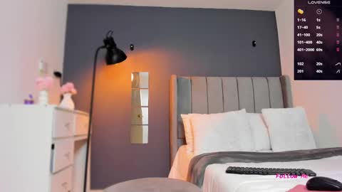 Snapshot of alisha_brainly chatting on February 2025 06:26:02 AM buy my videos follow me in my new instagram fernanda699  online show from February 2025 06:26:02 AM