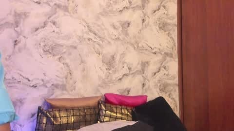 Andrea online show from January 2025 05:32:02 AM