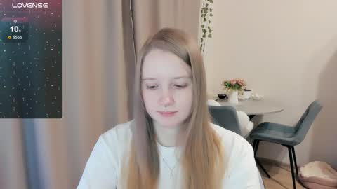 Alya online show from December 2025 01:06:01 PM