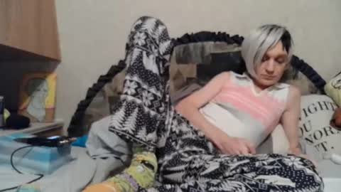 Alisha online show from October 2025 03:27:01 AM