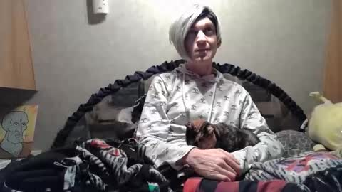 Alisha online show from December 2025 02:19:01 AM