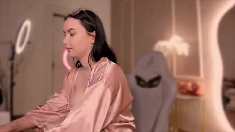 Alisia online show from February 2025 08:50:02 AM