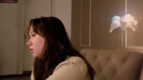 Alisia online show from September 2025 07:43:01 AM