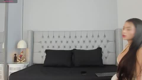 alison_vegaa_ online show from February 2026 04:09:02 AM