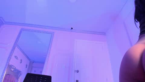 Alison Fishert online show from December 2024 03:21:02 PM