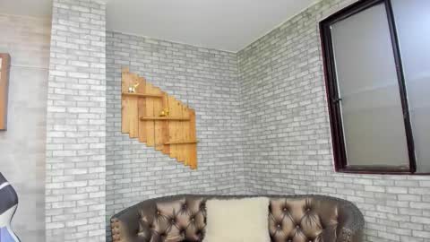 Snapshot of alisonn_doll chatting on November 2025 11:54:01 AM alisonn_doll online show from November 2025 11:54:01 AM