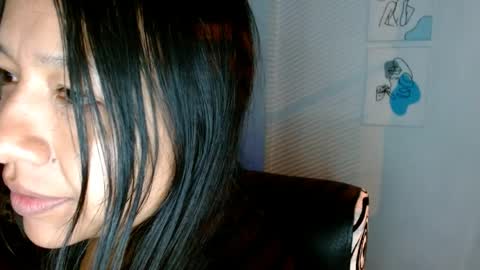 Alisonturbay online show from April 2026 04:01:01 AM