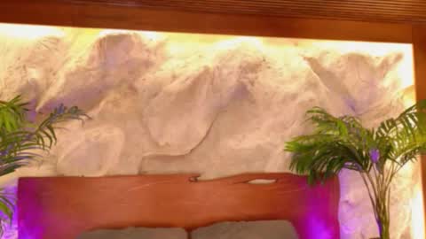 Alison Moon  online show from March 2026 10:25:01 PM