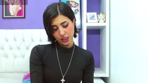aliss_diiaz online show from February 2025 12:17:01 AM