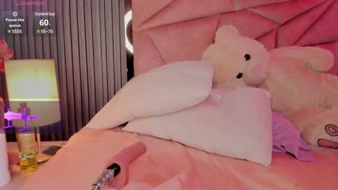 Alisse Miller online show from January 2025 03:26:01 AM