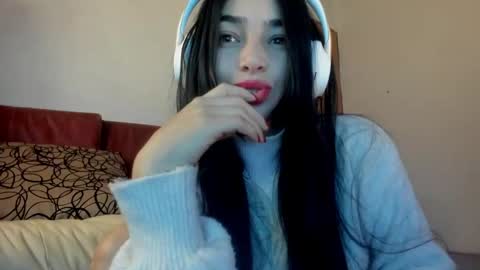 Alisson369  online show from September 2025 08:58:02 AM