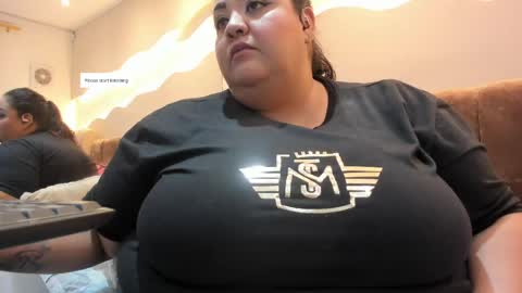 Snapshot of alisson_am chatting on April 2026 12:29:02 PM Alisson online show from April 2026 12:29:02 PM
