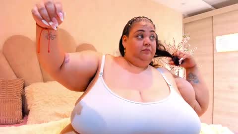 Snapshot of alisson_am chatting on May 2026 02:31:01 AM Alisson online show from May 2026 02:31:01 AM
