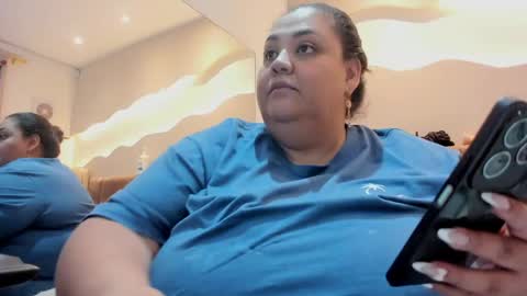Snapshot of alisson_am chatting on May 2026 12:00:01 PM Alisson online show from May 2026 12:00:01 PM