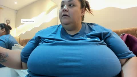Snapshot of alisson_am chatting on June 2026 11:34:02 AM Alisson online show from June 2026 11:34:02 AM