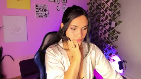 alisson_evans__ online show from November 2025 11:21:02 AM