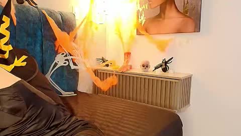 alisson_fox69 online show from November 2025 12:56:01 AM