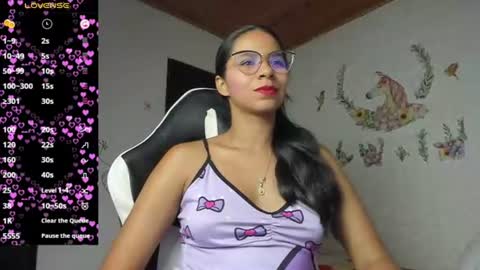 Snapshot of alisson_hoffman05 chatting on June 2026 10:22:01 PM Alisson hoffman05 online show from June 2026 10:22:01 PM