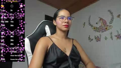 Snapshot of alisson_hoffman05 chatting on July 2026 04:21:01 PM Alisson hoffman05 online show from July 2026 04:21:01 PM