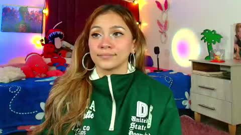 Snapshot of alisson_zafiro chatting on September 2025 03:06:01 AM Alisson IG alisson zafiro27 online show from September 2025 03:06:01 AM