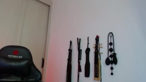 Alisson Beckett online show from April 2026 09:20:01 PM