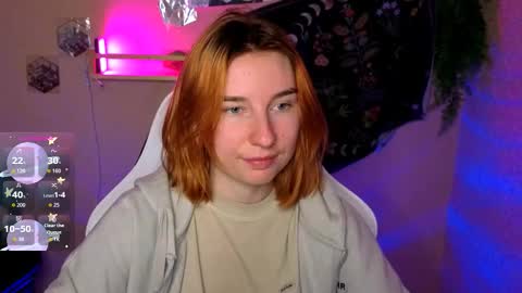 A L I C E  online show from September 2025 08:52:02 PM