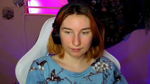 A L I C E  online show from September 2025 09:04:01 PM