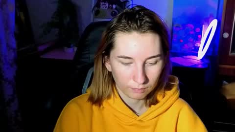 A L I C E  online show from October 2025 03:36:01 PM